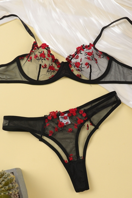 Sexy blomsterstrikket undertøysett i polyesterstoff