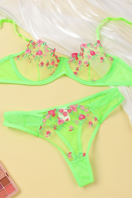 Sexy blomsterstrikket undertøysett i polyesterstoff