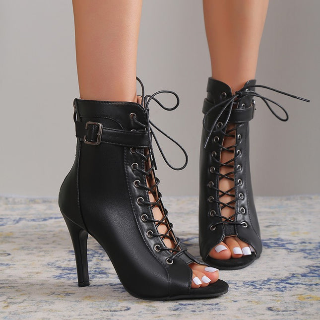 Pumps med høy hæl og peep toe-snøring