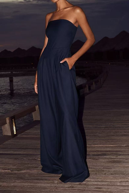 Løs ryggløs jumpsuit med tube-topp