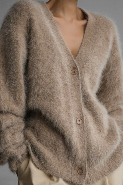 Løs cardigan med V-hals og knapper
